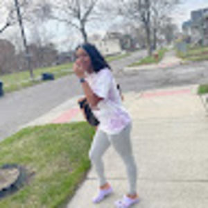 Meet your Posher, Shania’s life